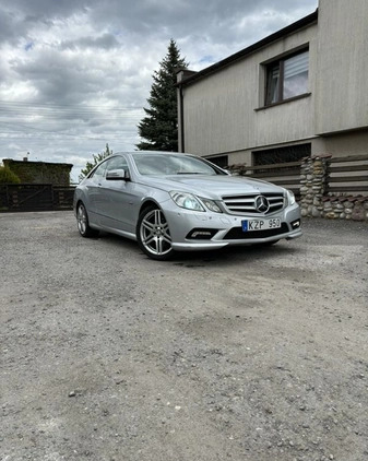 Mercedes-Benz Klasa E cena 46000 przebieg: 328000, rok produkcji 2010 z Mysłowice małe 67